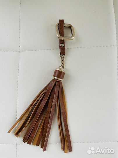 Брелок для ключей кисть кожаный