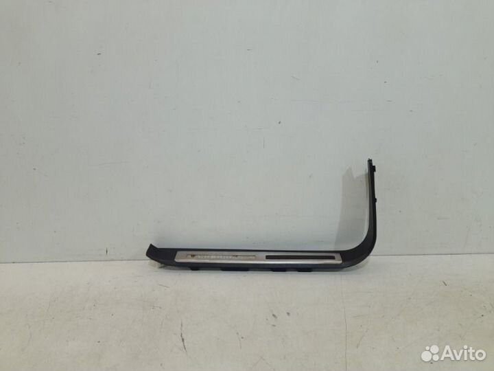 Накладка порога внутренняя передняя правая Toyota