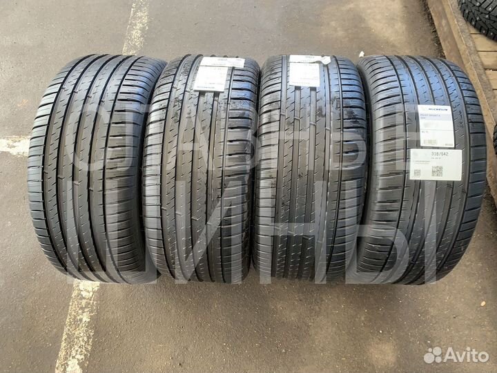 Michelin Pilot Sport 4 SUV 255/45 R20 105W