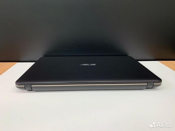 Идеальный asus D540M N5000/4gb/500gb/GeForce MX110