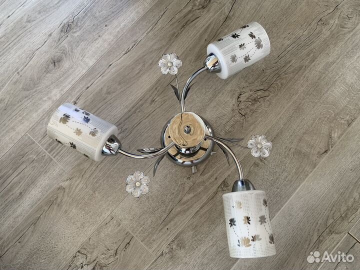 Люстра потолочная бу