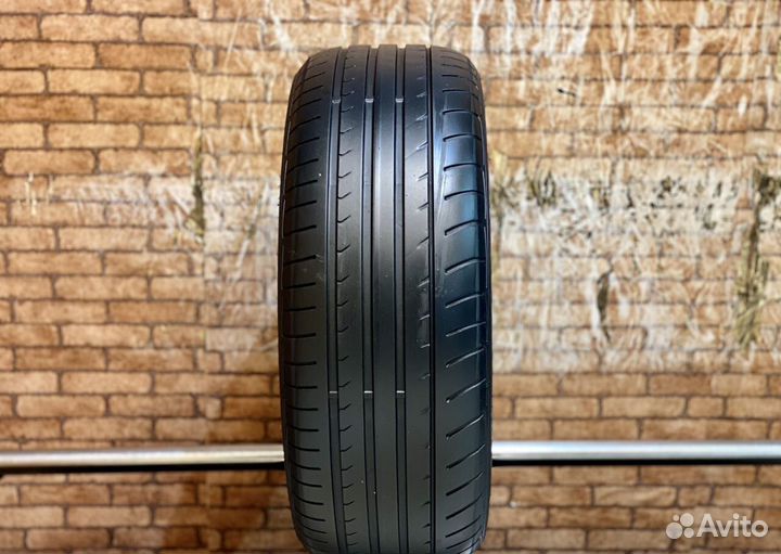 Dunlop Sport BluResponse 205/55 R16