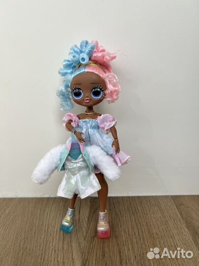 Кукла LOL Surprise OMG Sweets Fashion Doll