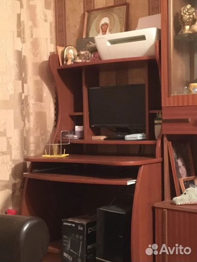 Компьютерный стол