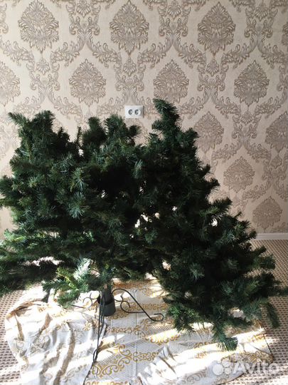 Елка искусственная