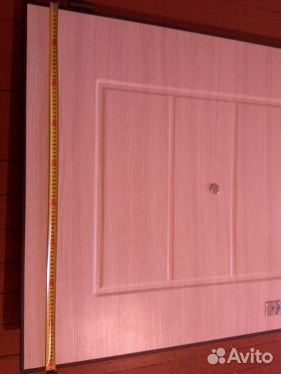 Дверь входная металлическая