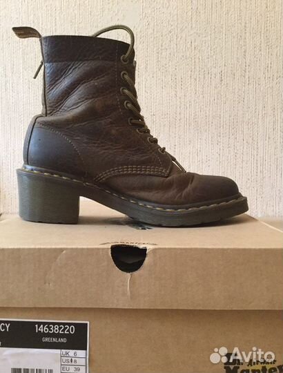 Ботинки Dr. Martens женские