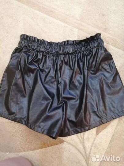 Шорты женские
