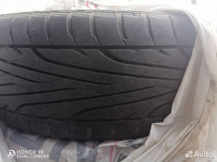 Maxxis ZR9 Victra 205/55 R16