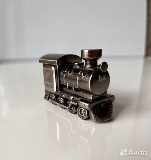 Часы - паровозик Юбилейные