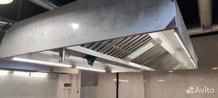 Зонт островной вытяжной