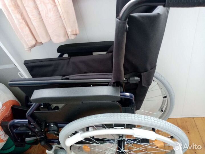 Коляска инвалидная