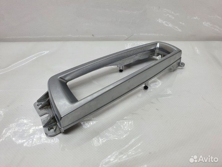 Накладка кулисы Bmw 5-Series F10 3.0D 2014