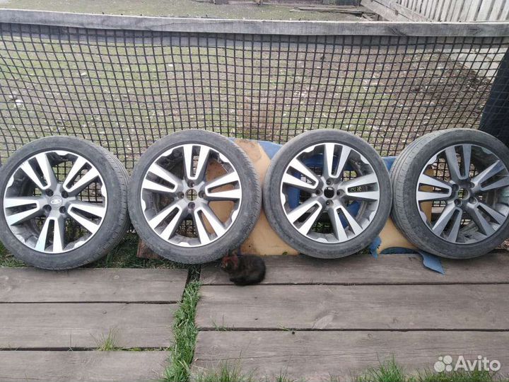 Pirelli Chrono 205/50 R17 19T