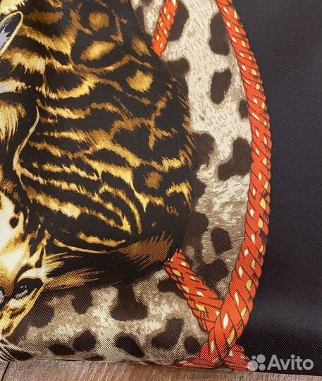 Dolce gabbana платок