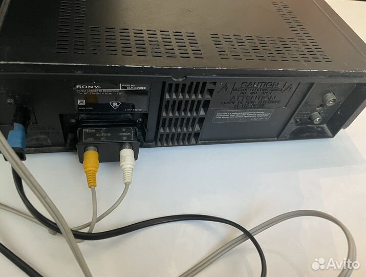 Видеомагнитофон sony