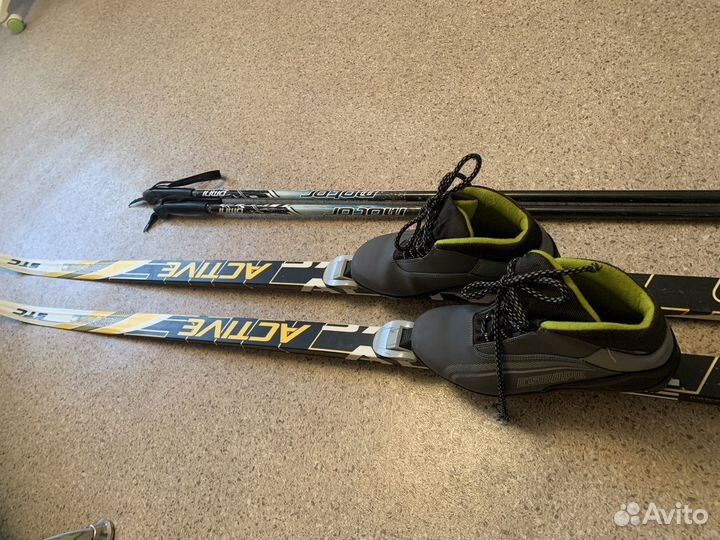 Беговые лыжи