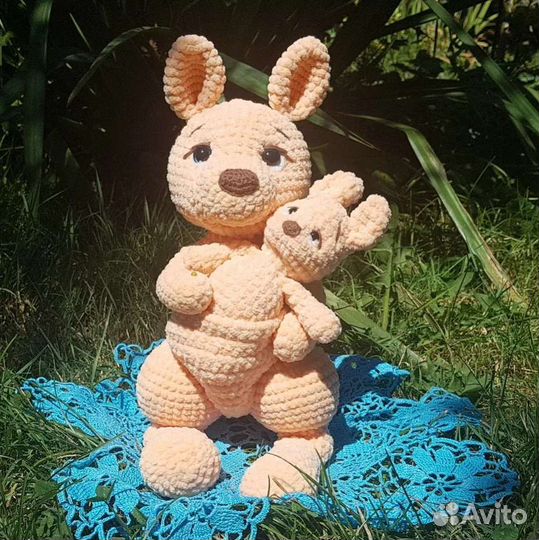 Кенгуру игрушка