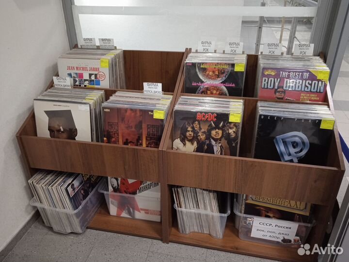 Nirvana, Iron Maiden, Dire Straits Brian May Queen