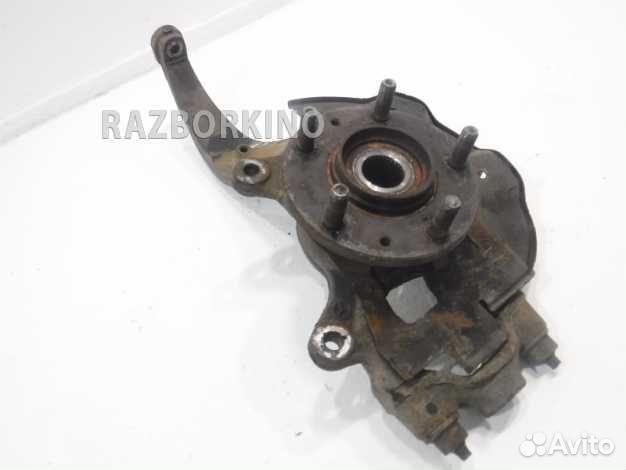 Кулак передний левый Мазда