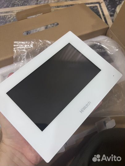 IP-домофон Hiwatch DS-d100ikwf