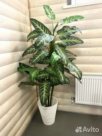 Искусственная пальма