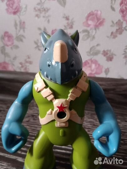 Фигурки черепашек-ниндзя