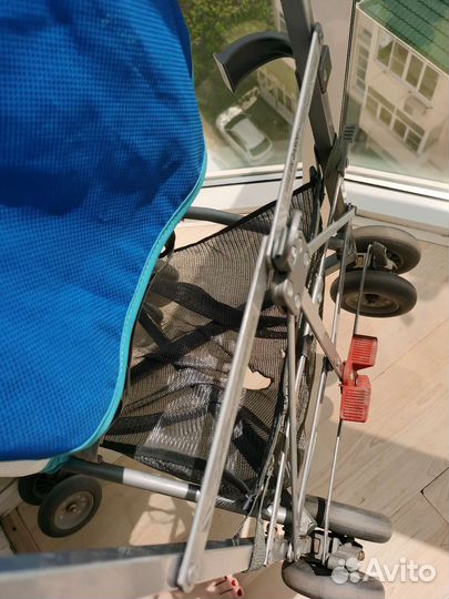 Летняя коляска-трость maclaren volo