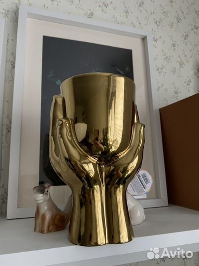 Кашпо руки hm home