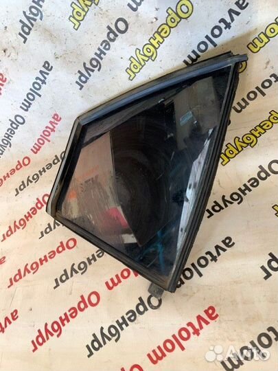 Стекло двери заднее правое Kia Magentis MG