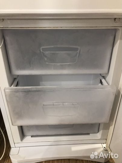 Холодильник indesit no frost б/у