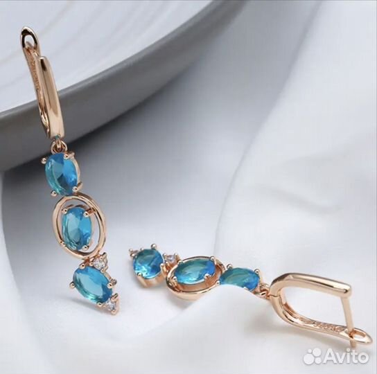 Длинные серьги с голубыми цирконами золото 585 RG