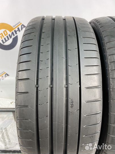 Pirelli P Zero PZ4 235/35 R19 91H