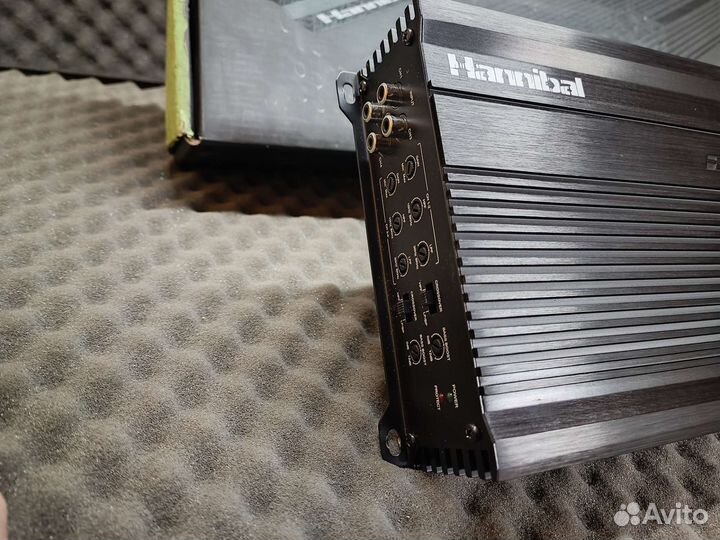 Усилитель 4х канальный alphard Hannibal AHL 300.4