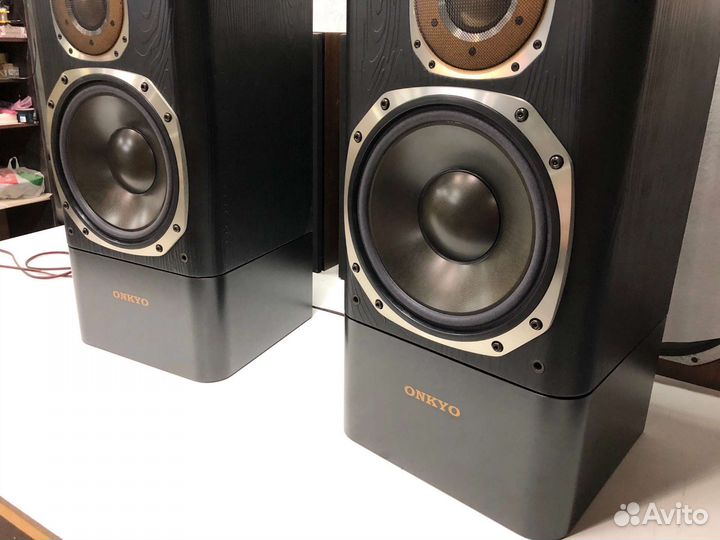Акустика Onkyo monitor 2001