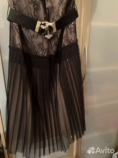 Платье очень нарядное стильное Mango Suit