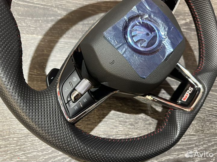 Спорт руль skoda 2021 MQB подогрев лепестки