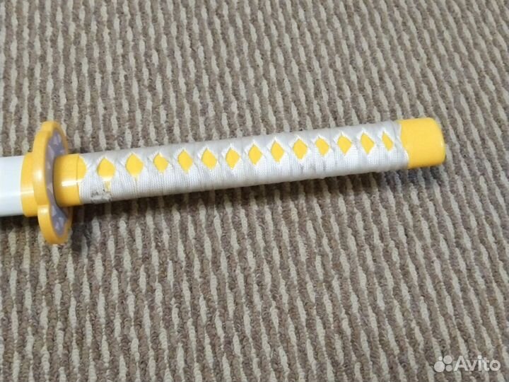 Деревянная катана 104 см Зеницу Агатсума