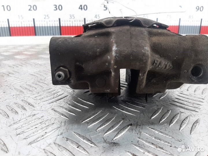 Суппорт задний правый для Peugeot-Citroen C5 1