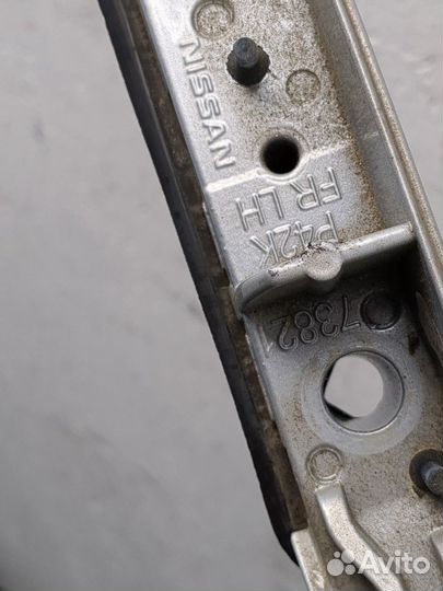 Рейлинг на крышу (одиночка) Nissan Pathfinder, 201