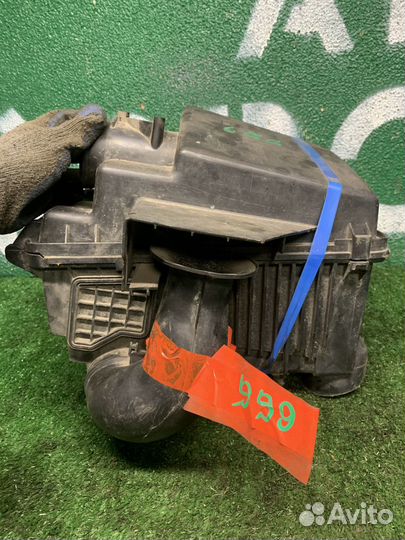 Корпус воздушного фильтра Mazda 6