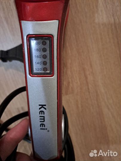 Выпрямитель для волос