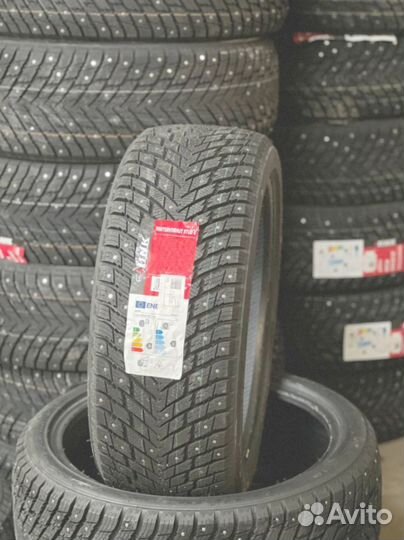 iLink Wintervorhut Stud II 235/50 R19 135U