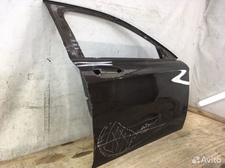 Дверь передняя правая Mercedes Gla X156 2013-2020