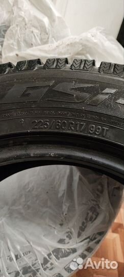 Toyo Observe GSi-5 225/60 R17 99T