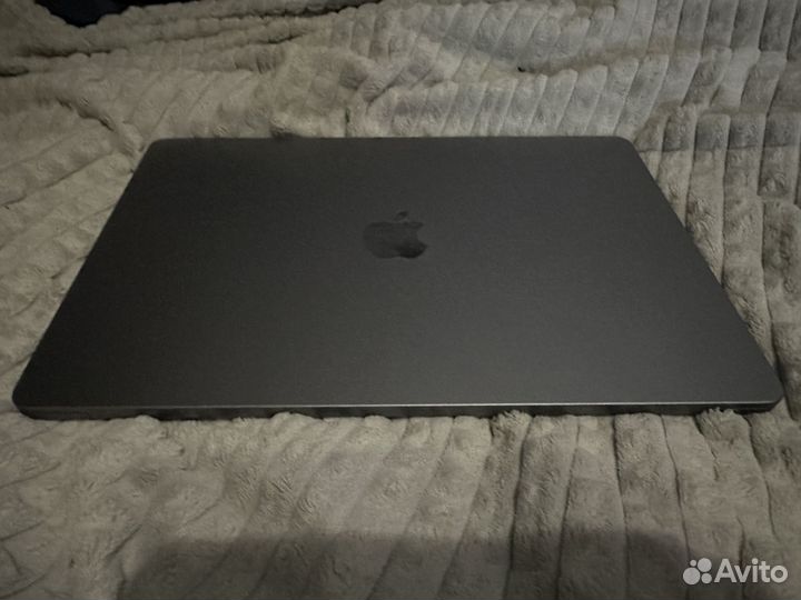 Apple macbook Air 15 M3 8/256