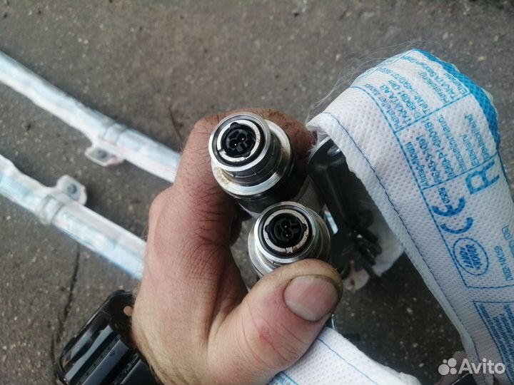 Шторка безопасности боковая Range Rover Sport 2