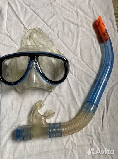 Комплект ласты, маска и трубка для подводного плав