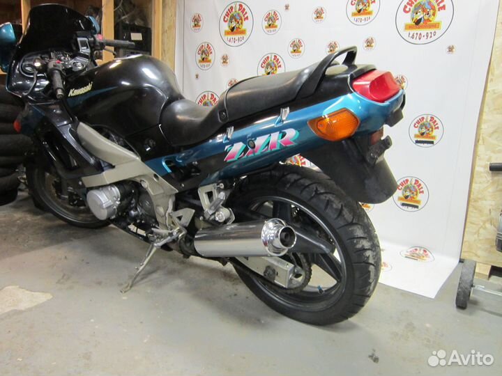 16. Разбор Kawasaki ZZR400 -2 1996г