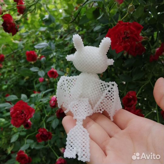 Амигуруми дневная фурия из бисера